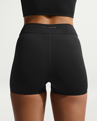 NIKE公式】NikeSKIMS Studio Stretch ウィメンズ 5cm ショートパンツ